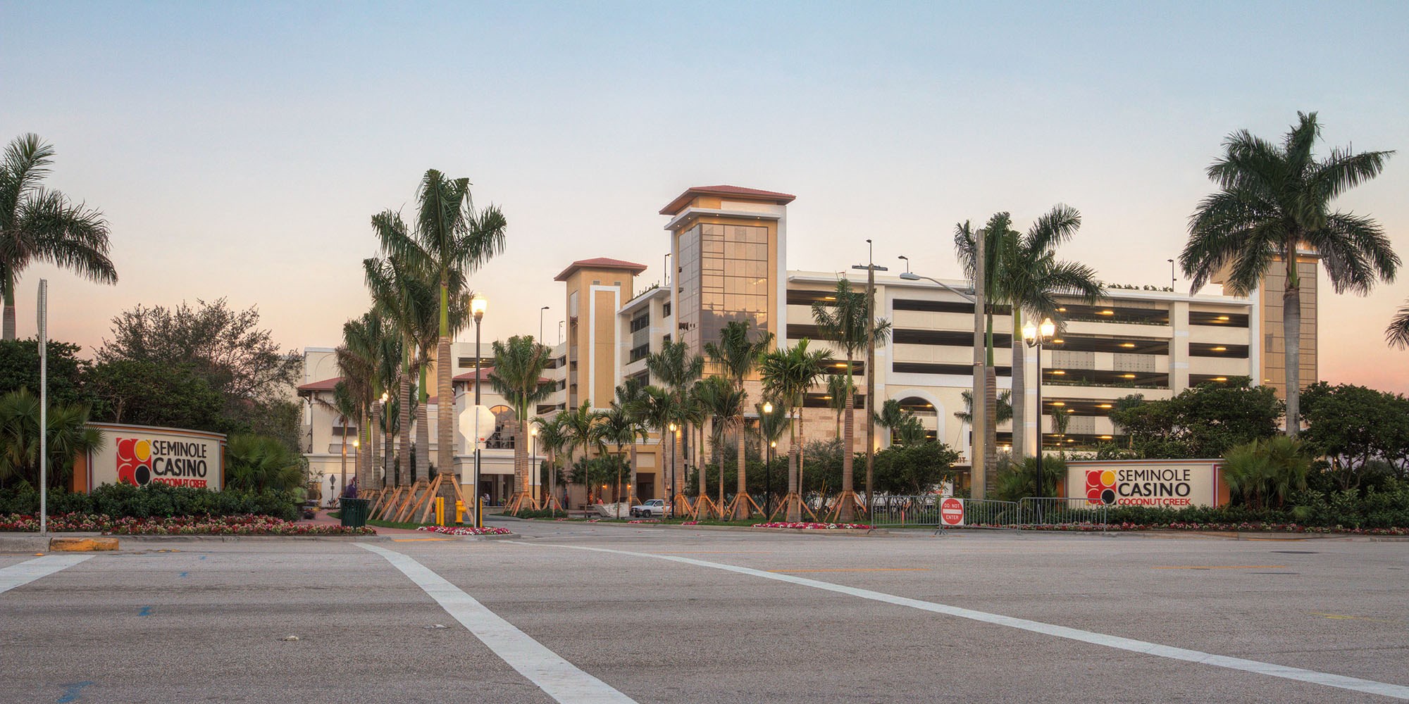 Seminole Coconut Creek Casino Parking Garage And Casino Expansion Seminole Coconut Creek Casino Parking Garage And Casino Expansion